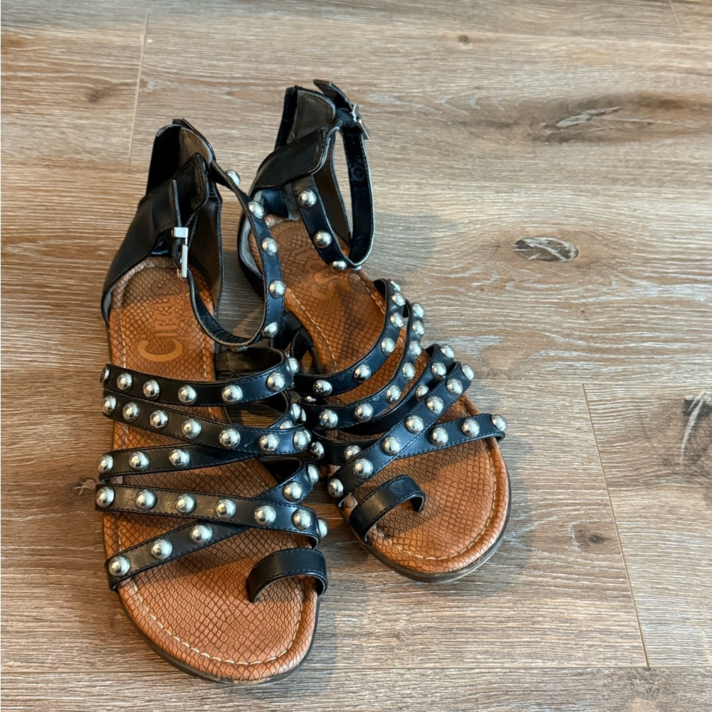 Black leather sandals